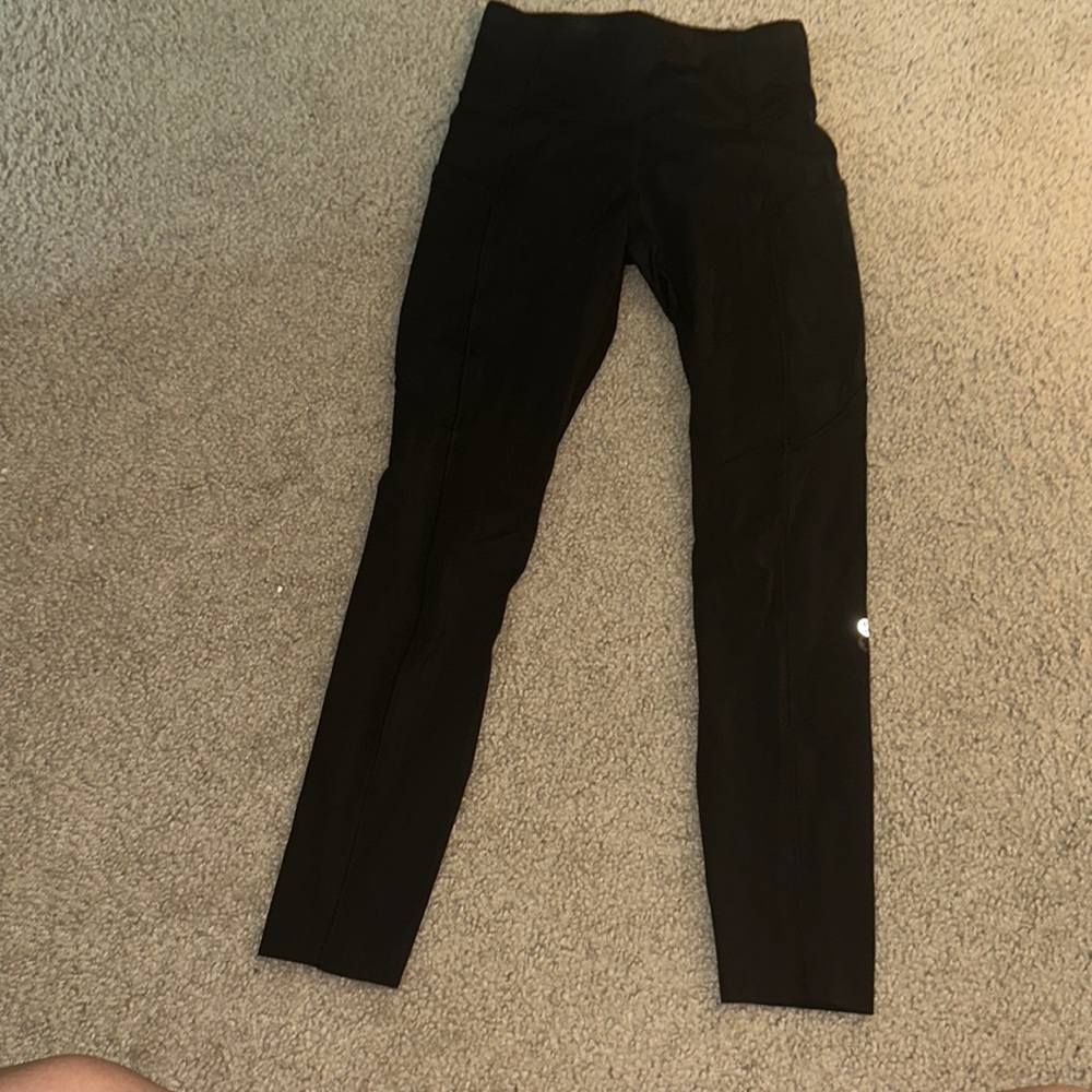 Lululemon fast and free